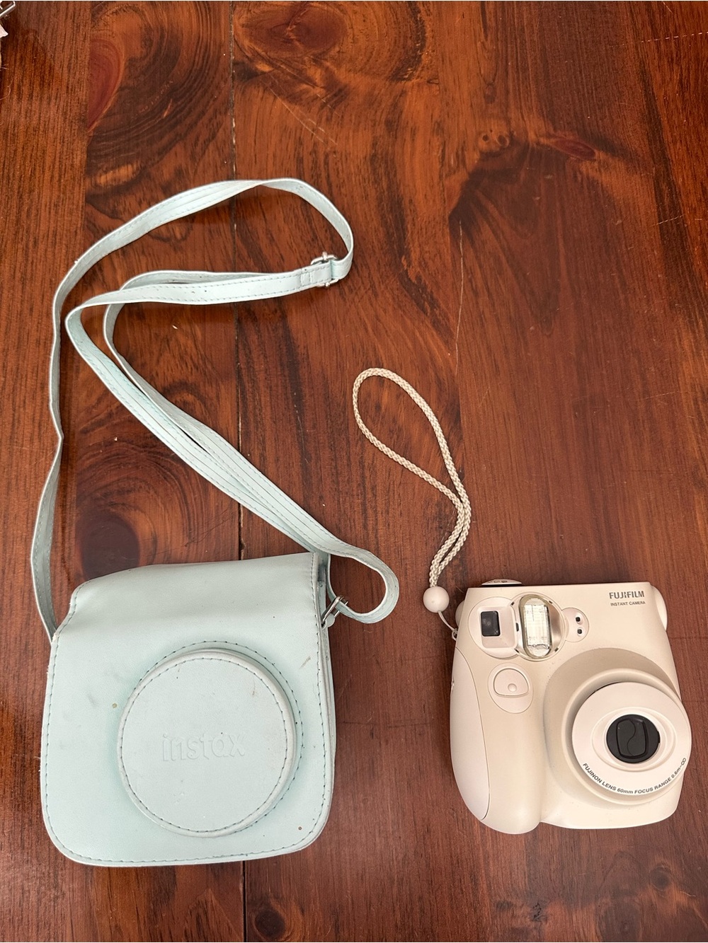 Fujifilm Instax Mini 7S in White